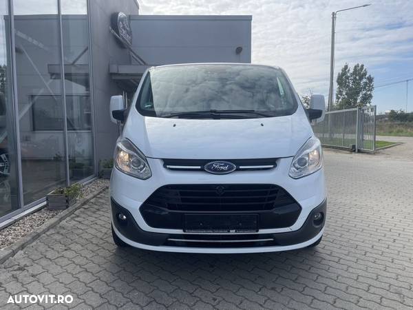 Ford Tourneo Custom 310 L2H1 VA Autm. Titanium X - 4