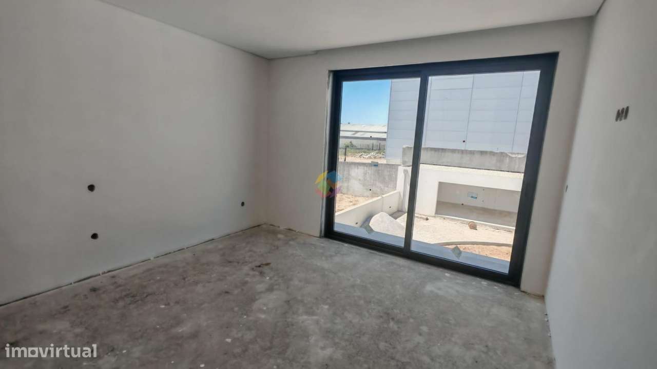 Moradia Geminada T3 Santa Maria de Lamas-17