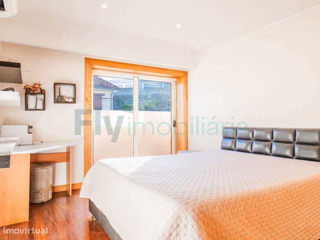 Moradia T3 em Fermentões com Piscina e Zona de Churrasqueira-26