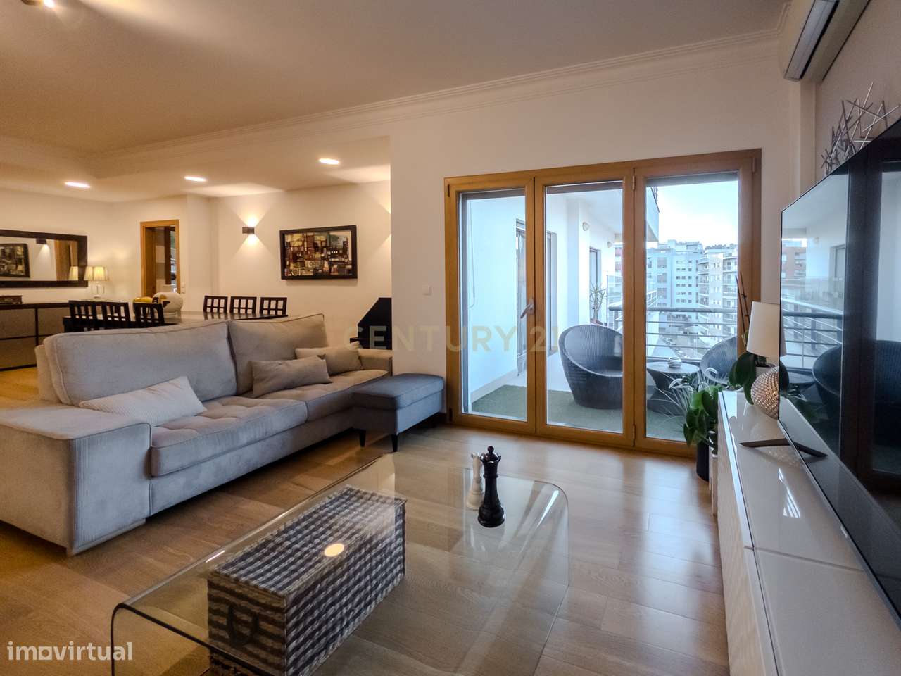 T3 nas Colinas do Cruzeiro- Odivelas - Box para 3 Carros - Grande imagem: 2/34