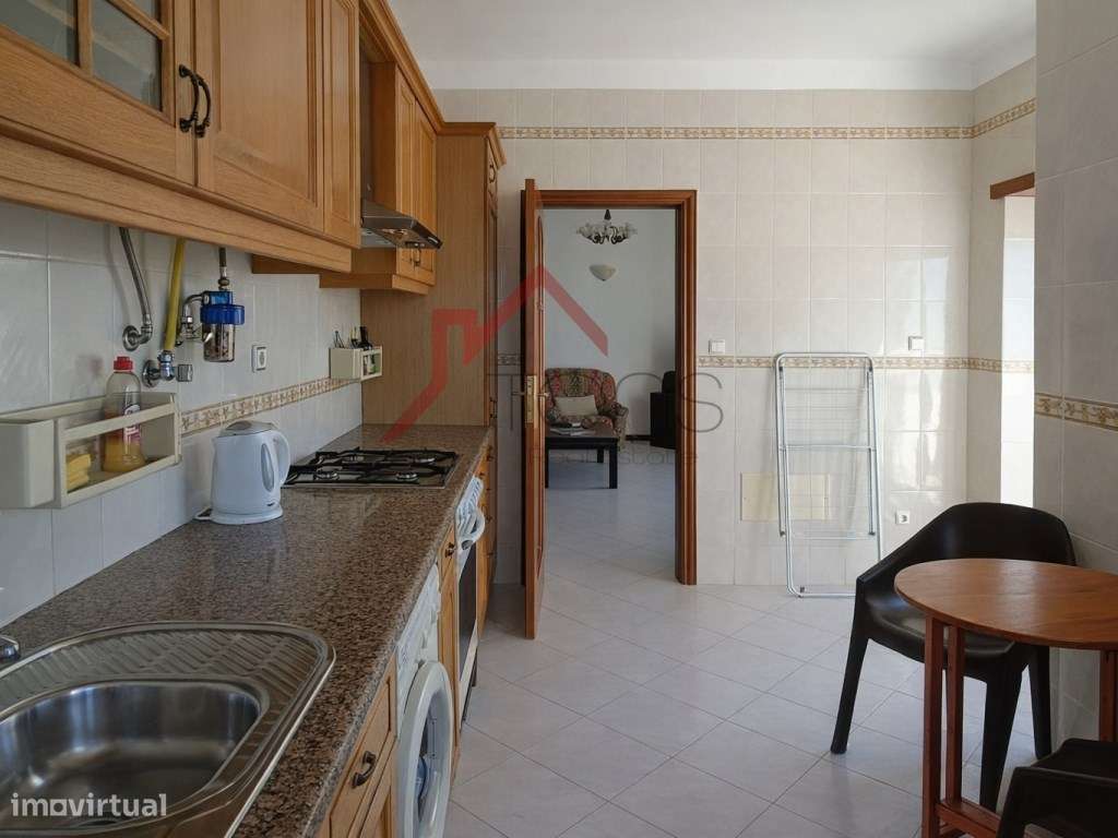 Apartamento T3 usado com elevador e garagem em Portimão, centro da ...-9