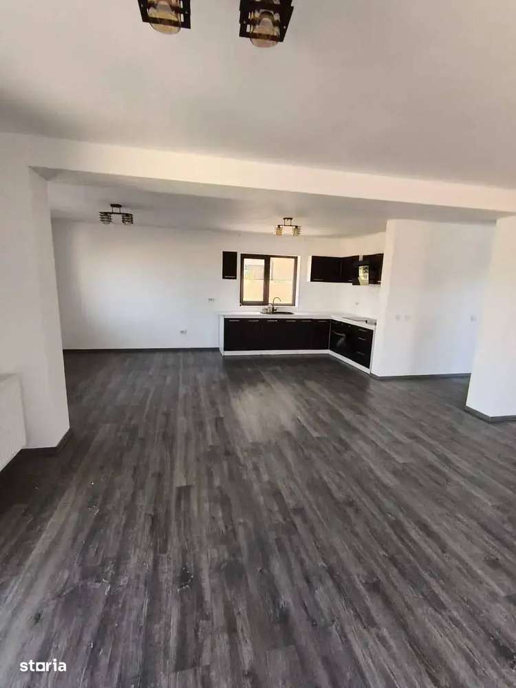 Vila Noua De Vanzare 4 Camere Afumati | Curte 300 MP - Imagine principală: 4/19
