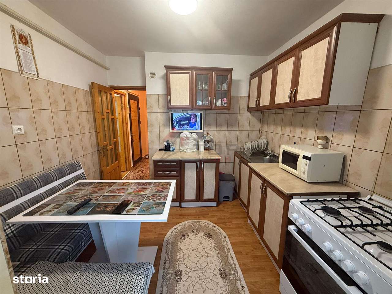 Apartament cu 3 camere decomandat, 2 bai, etajul 2 - Cug - Aleea Tudor-6