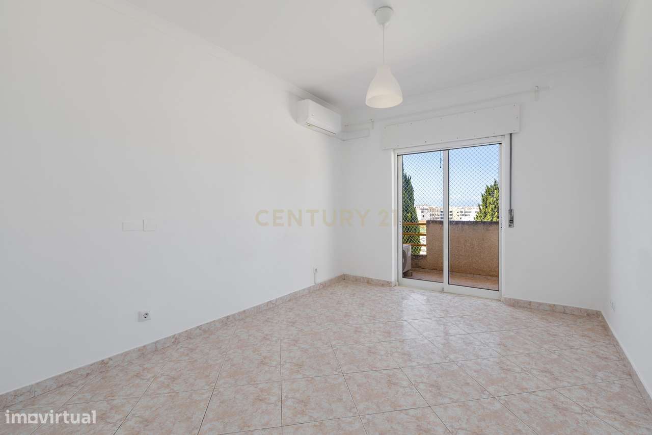 T3 com 155 m² no centro de Olhão | 330.000 €-16