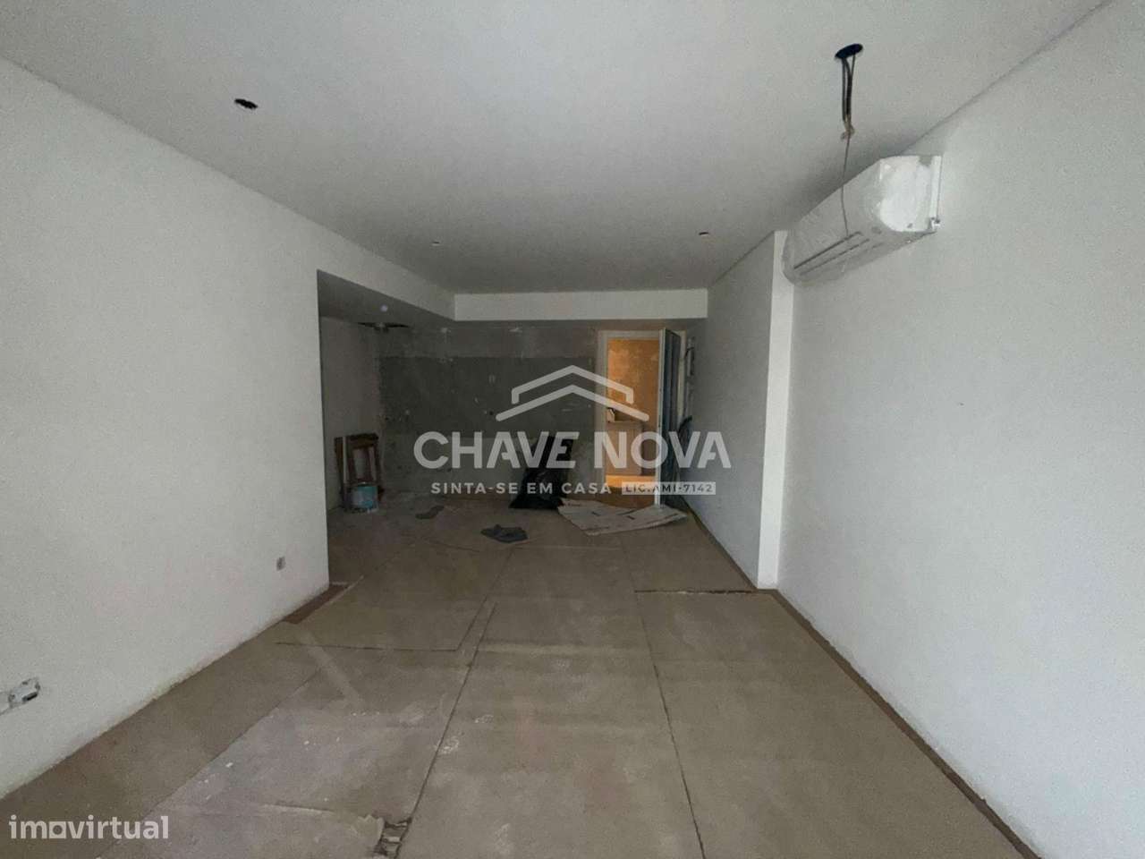 Apartamento T1 Novo c/ Lugar de Garagem + Arrumo GN/02308/CO - Grande imagem: 4/13