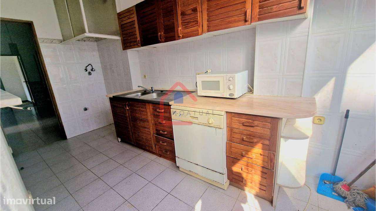 Apartamento T3 em Portugal-35