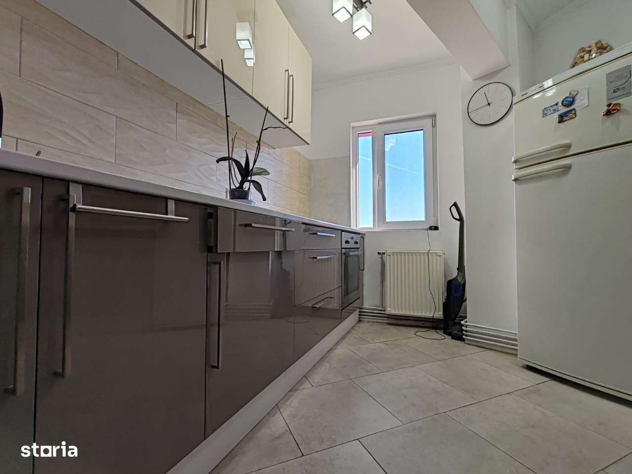 Apartament 2 camere liber la vanzare – Zona Spitalul Județean-12