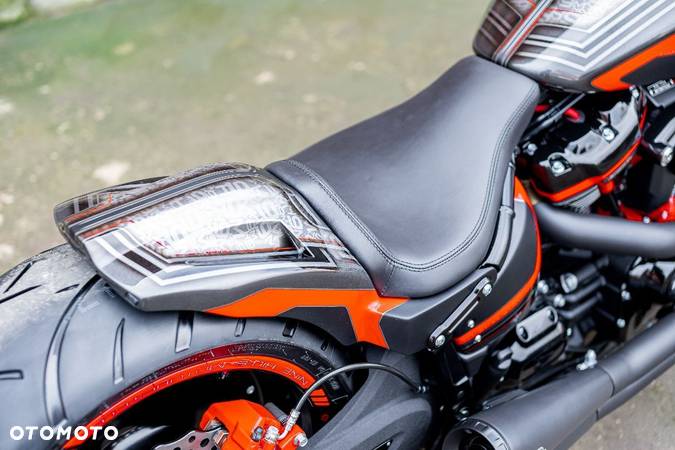 Harley-Davidson Softail - 23