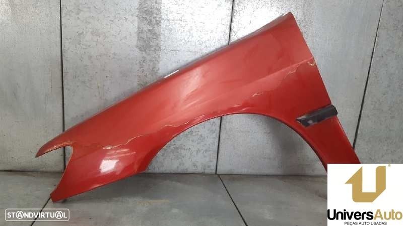 GUARDA-LAMAS FRONTAL ESQUERDO PEUGEOT 306 1995 -7840E1 - 1