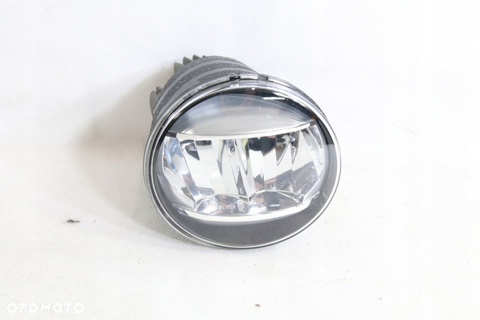 Halogen Lampa Led Toyota Chr Camry Land Ct Es Is - 1