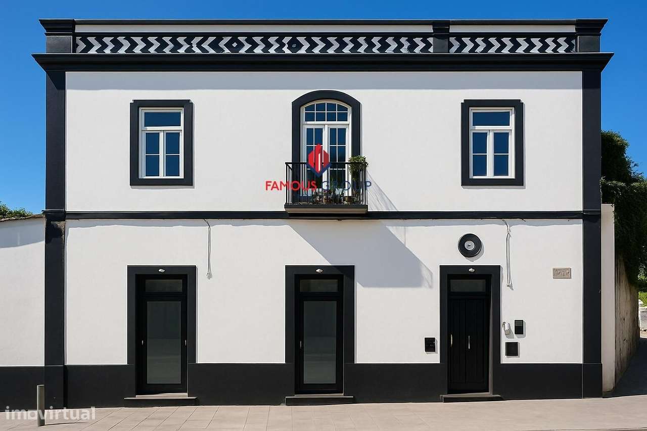 Moradia T5 com quintal no centro- Portimão - Grande imagem: 2/48