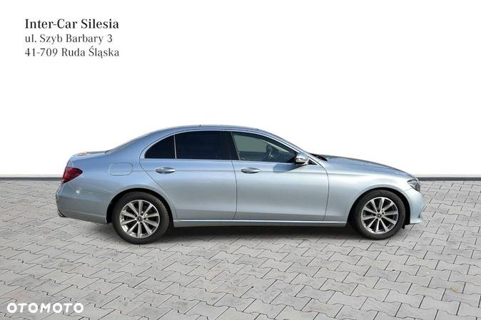 Mercedes-Benz Klasa E 220 d 4-Matic 9G-TRONIC - 4