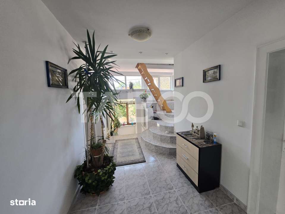 Casa individuala de vanzare 387mpu teren 624mp Sura Mica Sibiu - Imagine principală: 5/19