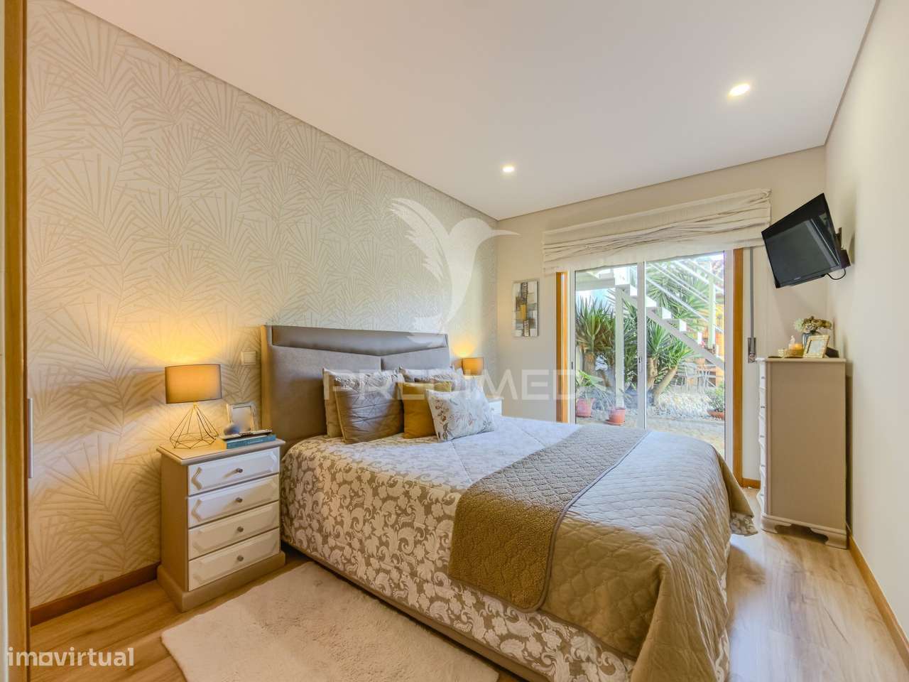 Moradia T3+1 térrea com jardim e área exterior - Grande imagem: 5/29