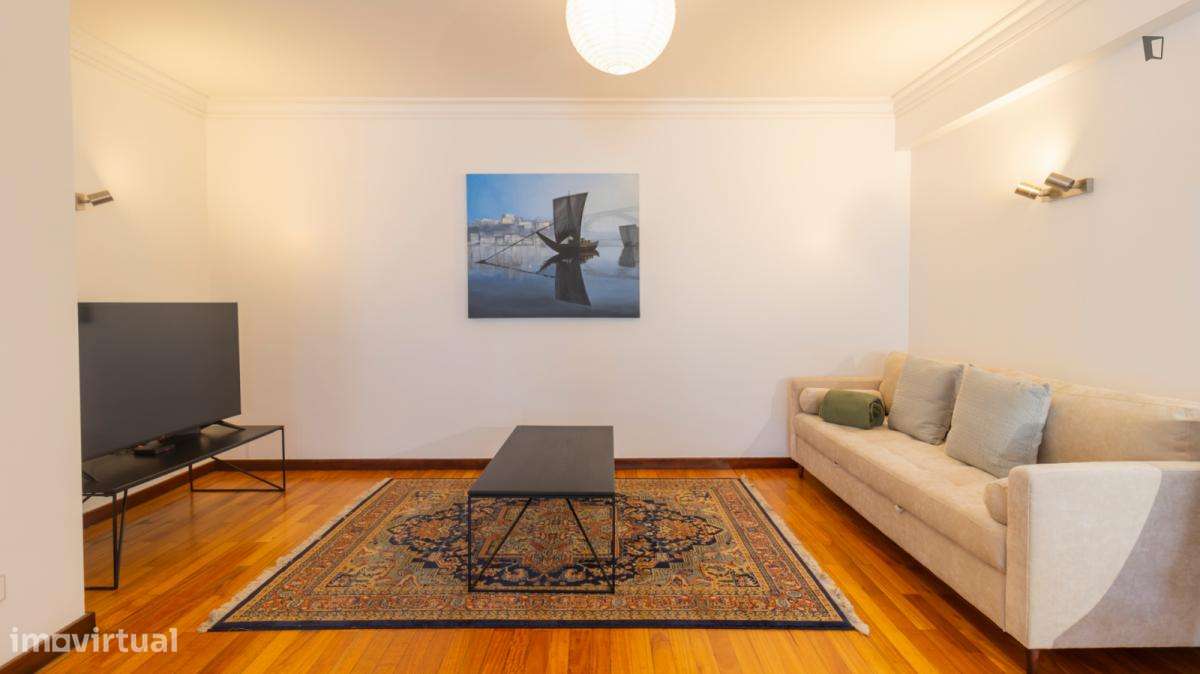 Apartamento com 1 quartos - localizado em Massarelos Porto - Grande imagem: 5/10