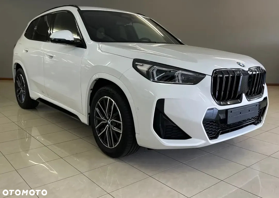 BMW X1 sDrive18i sport - 3