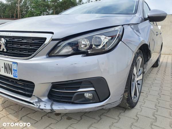 Peugeot 308 1.2 PureTech GPF Allure S&S - 14