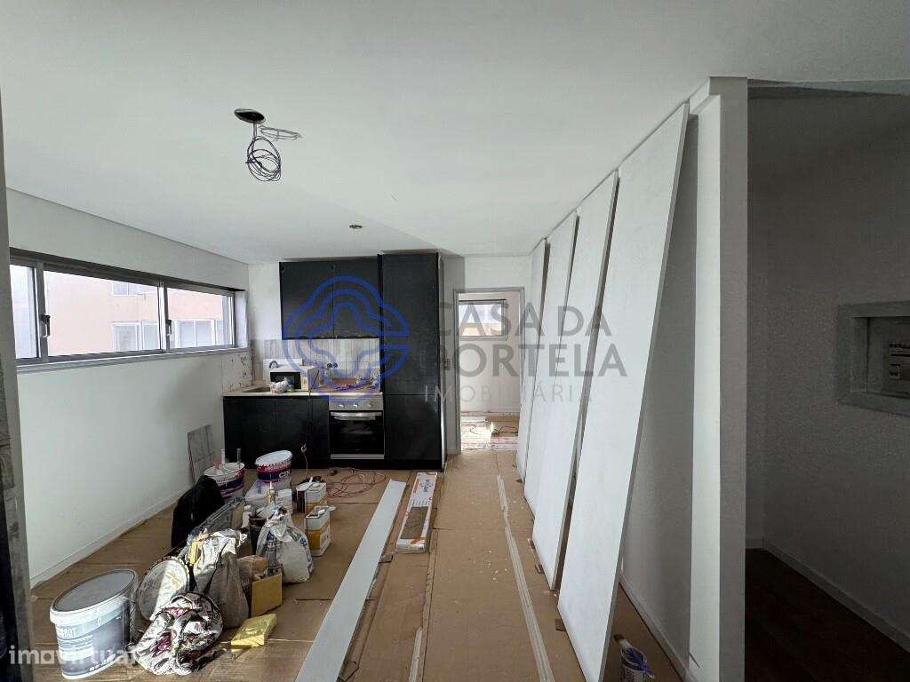 T0 transformado em T1 totalmente renovado | Quinta do Covelo | Paranho - Grande imagem: 2/7