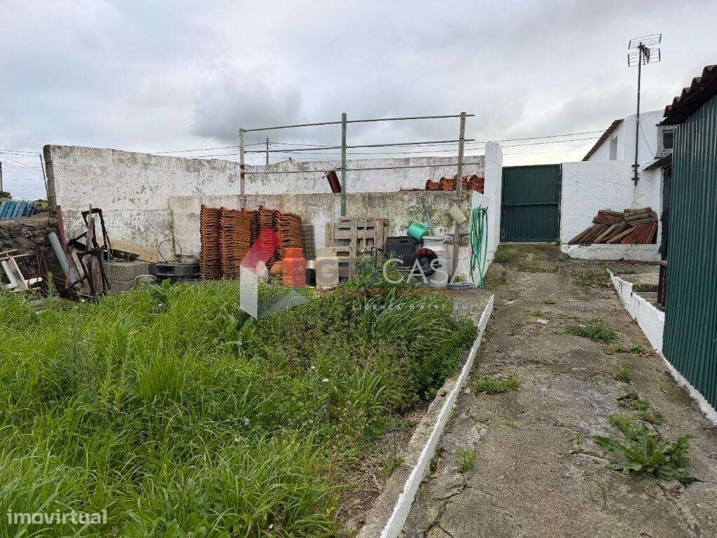 Moradia T1 – Santa Cruz-23