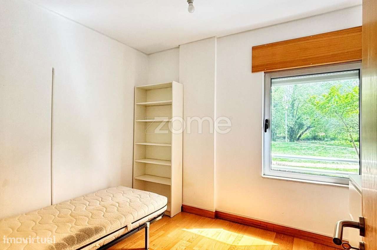 Apartamento T4 ISCAP-10