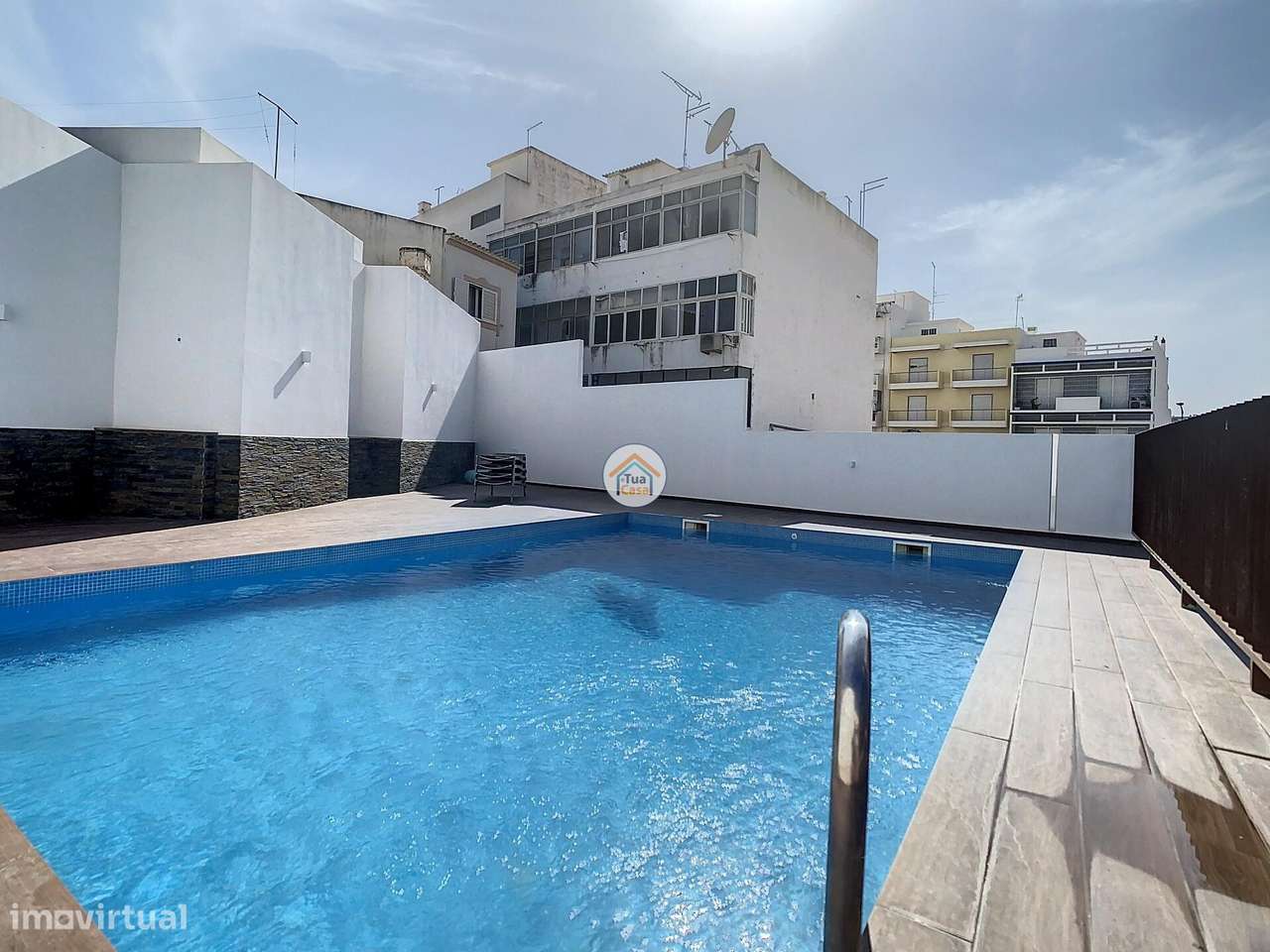 Fantastico apartamento T1 novo com piscina e garagem em Olhão - Grande imagem: 5/27