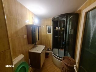 MRM Imobiliare vinde apartament 3 camere, Floresti