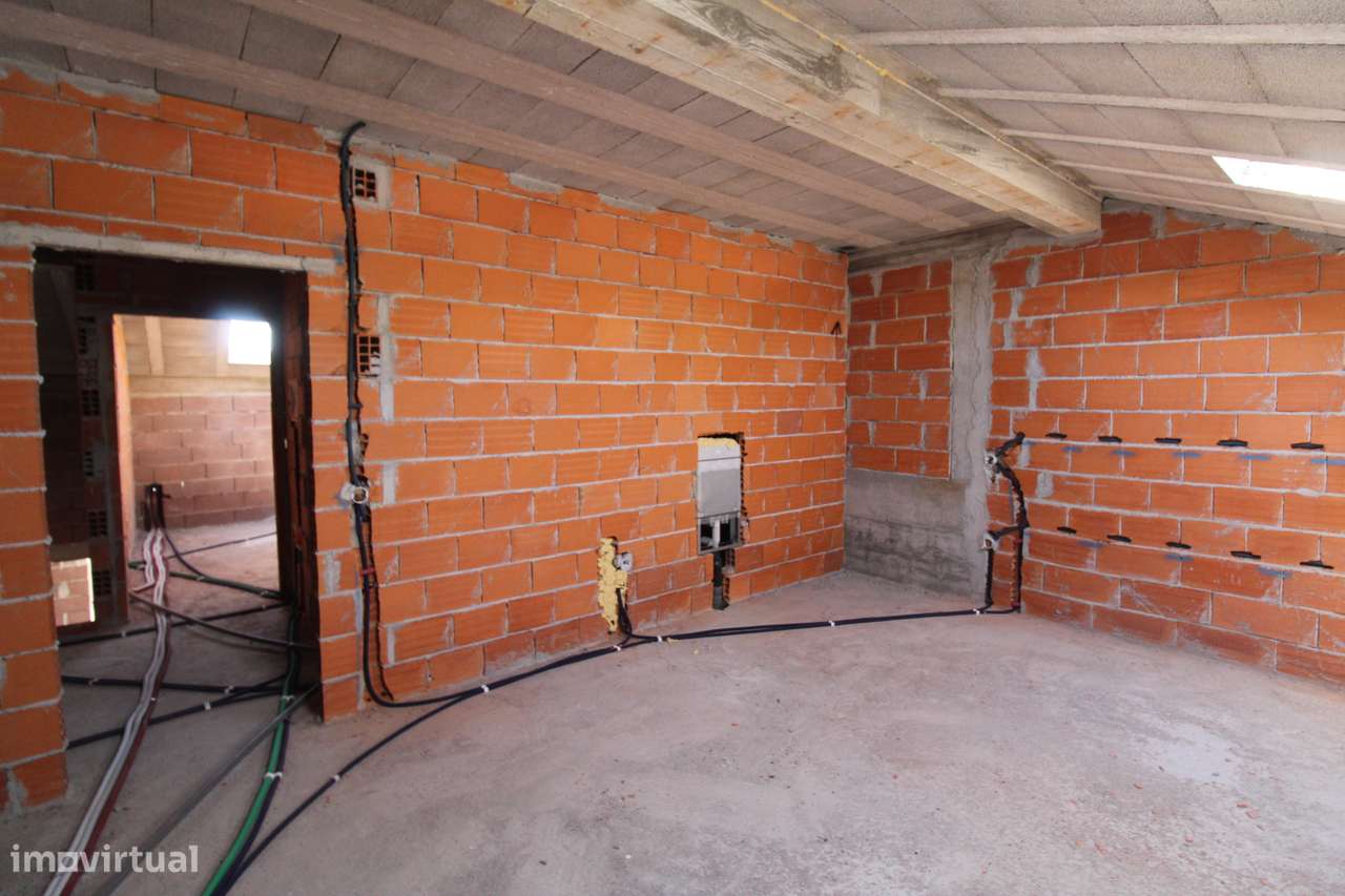 Duplex em Prédio Moderno – Vistas para o Rio-14