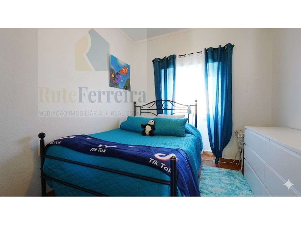 Moradia Térrea com Anexo Independente em Ribamar - Lourinhã-9