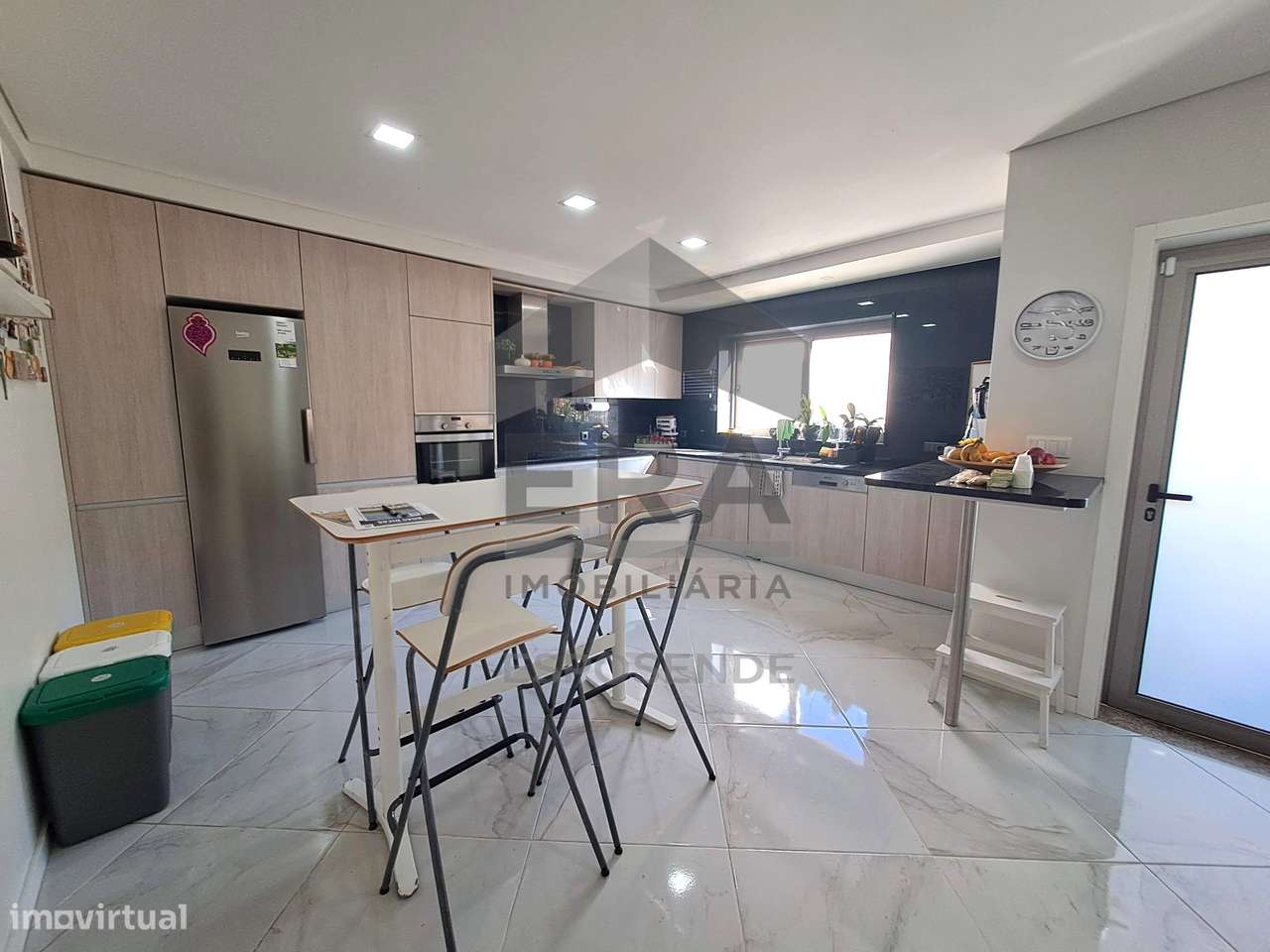 Magnifica moradia nas Marinhas - Grande imagem: 4/27