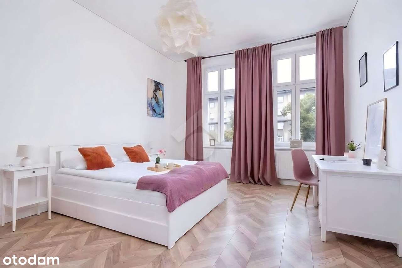 3-pokojowe mieszkanie w Centrum- ul. Krowoderska - Stare Miasto-2