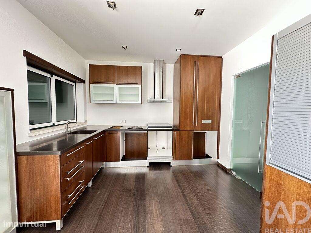 Apartamento T1 em Fátima de 84,00 m2 - Grande imagem: 4/30