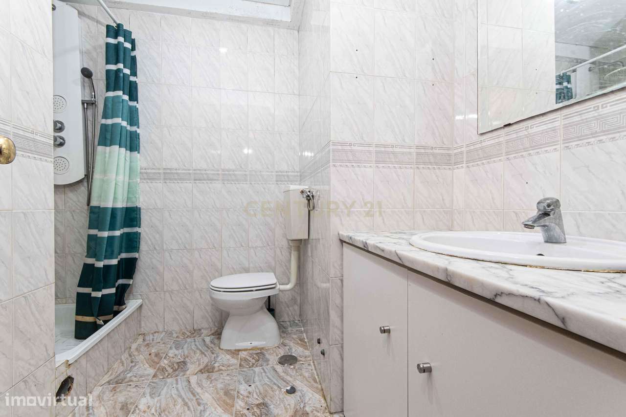 Apartamento T1 na Amadora Próximo ao Metro da Reboleira - Grande imagem: 5/16