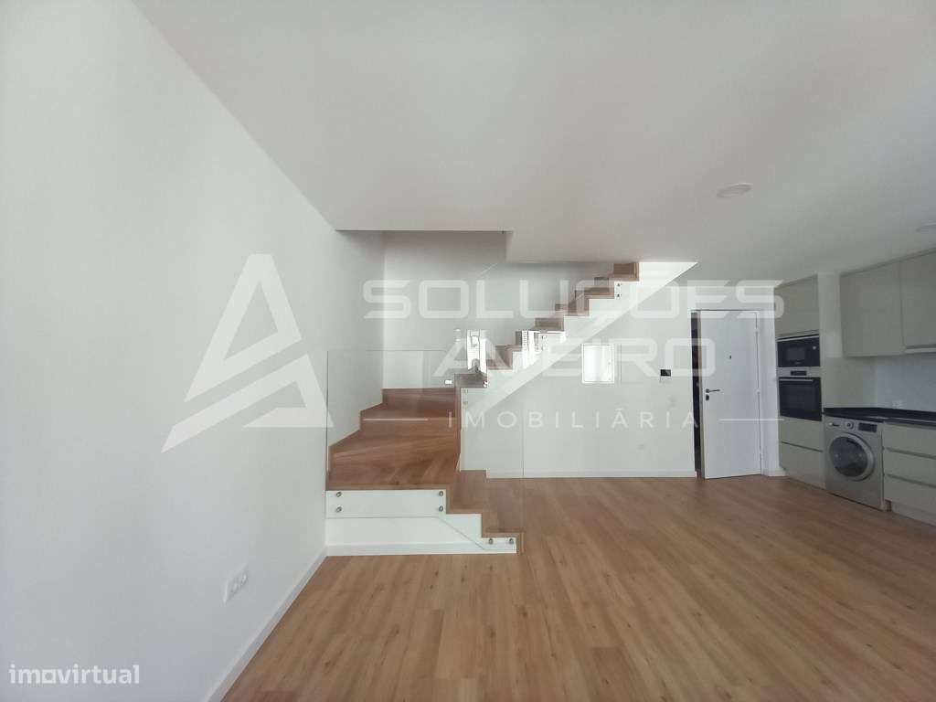 Apartamento T2 Duplex Novo - Centro de Aveiro-0