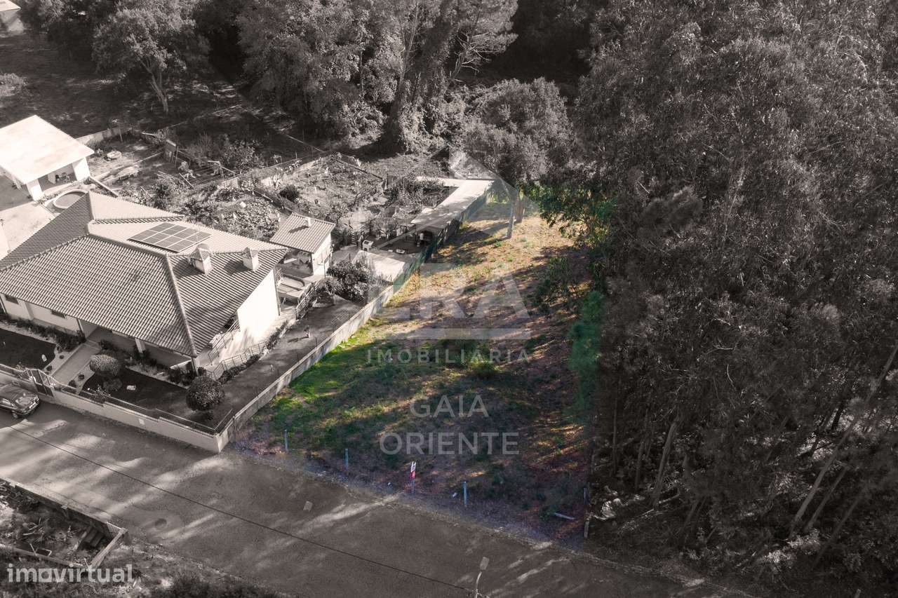 Terreno com 960 m² em Sandim - Grande imagem: 4/14