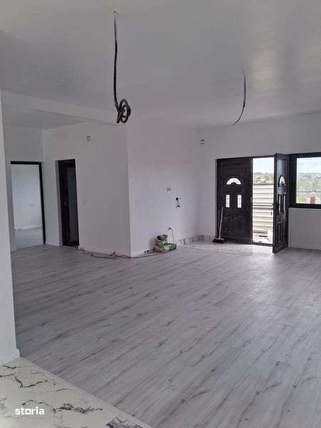 Vand schimb cu apart. casa In Valu lui Traian - Imagine principală: 5/8