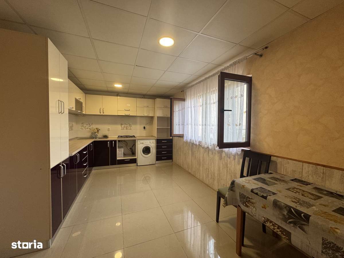 Casă în Pitești Str.Emanoil Barzotescu - Imagine principală: 3/11