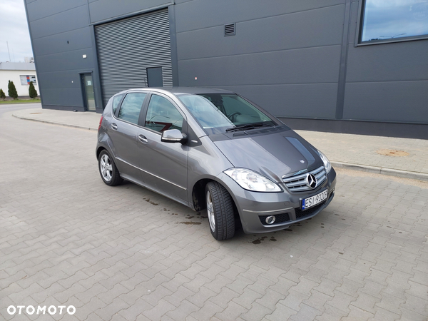 Mercedes-Benz Klasa A 160 BlueEFFICIENCY Elegance - 4