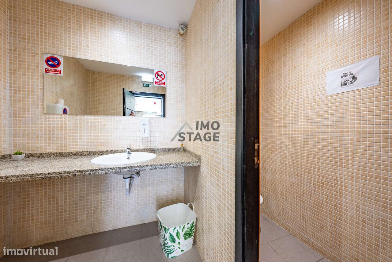 Oportunidade Única – Restaurante Totalmente Equipado e Pronto a Funcio-12