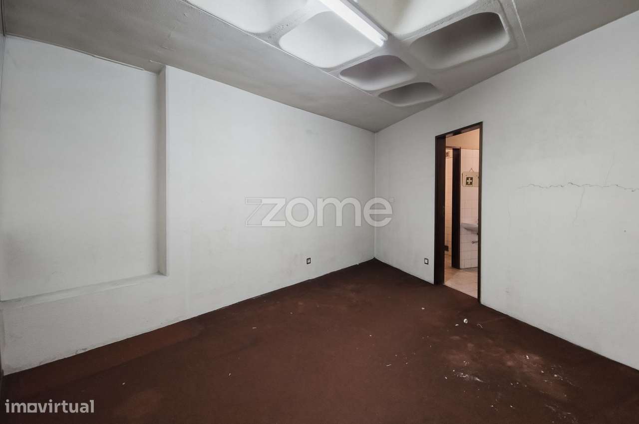 Escritório com 150 m² em Sacavém | Rua Estado da Índia-6