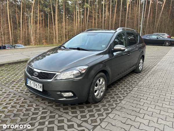 Kia Ceed - 18