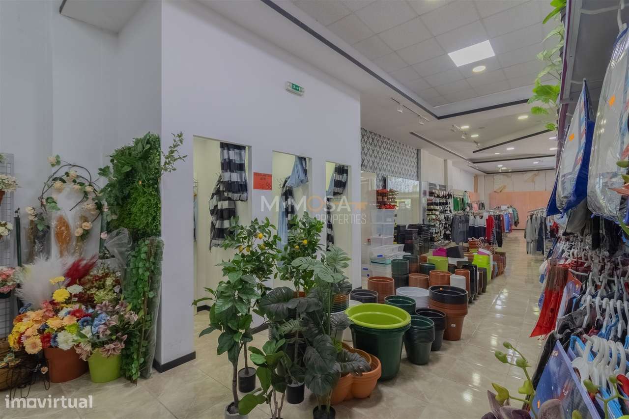 Excelente Armazém de 1100 m² Próximo de Lagos - Grande imagem: 5/17