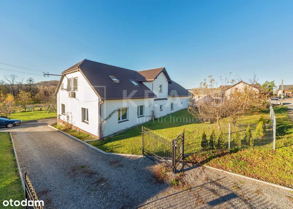 Kozakowice Górne k/Ustronia-5000 m² ziemi z domem-0