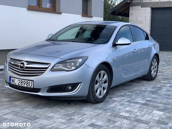 Opel Insignia 1.8 Sport - 1