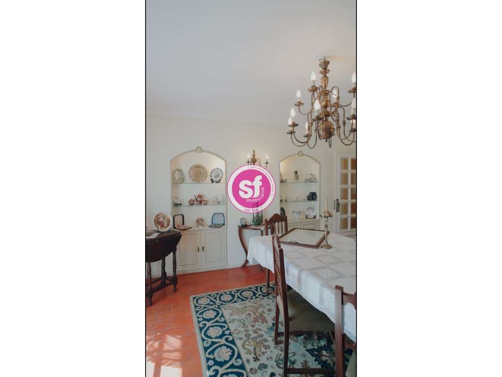 Moradia T5 para venda! - Grande imagem: 2/15