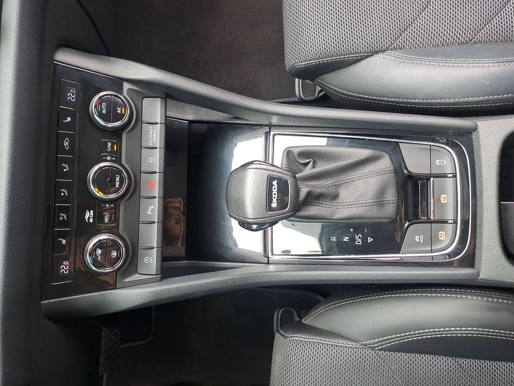SKODA KODIAQ ACC Virtual Cocpit 1,5TSI 150 KM DSG Salon PL ASO VAT23%