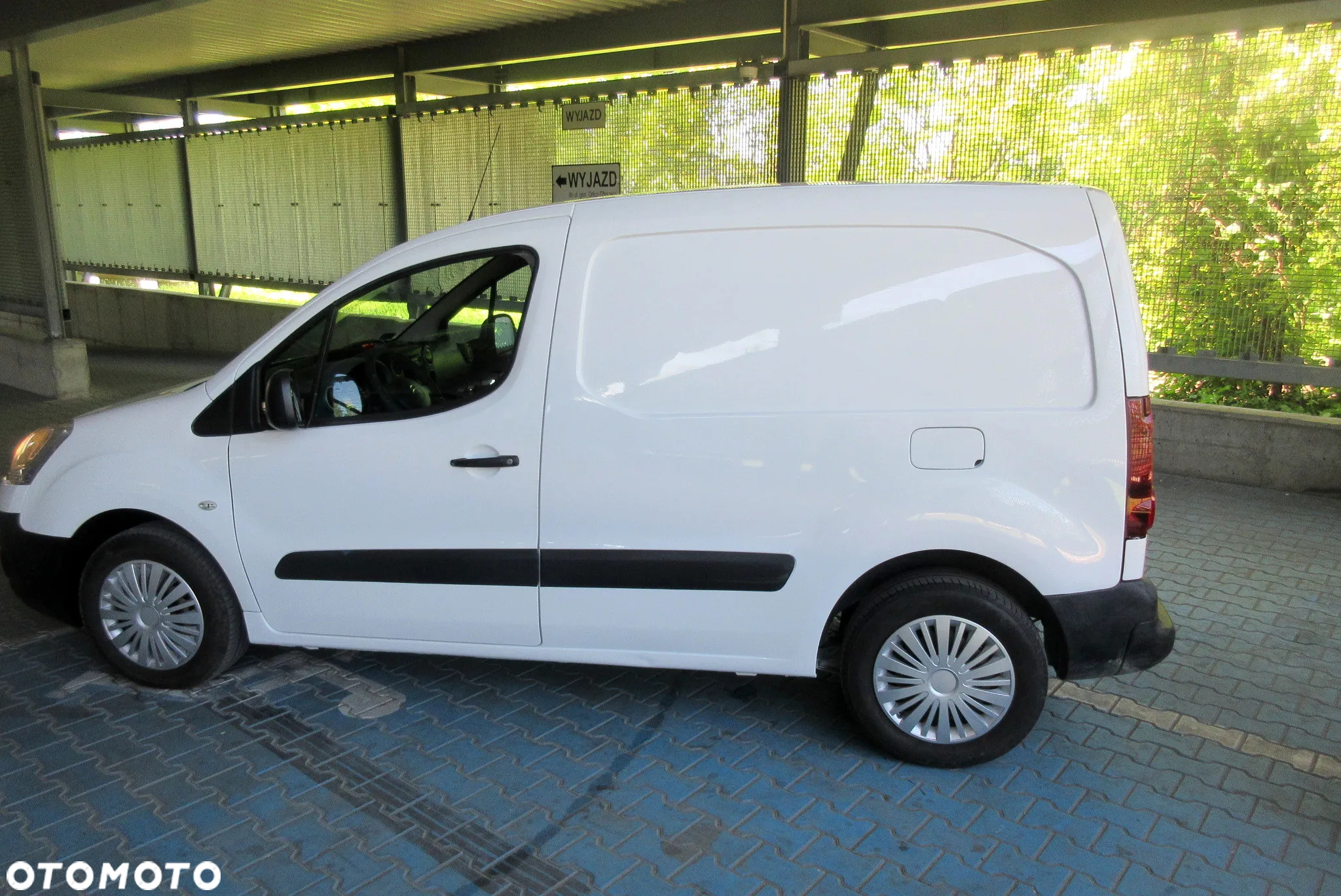 Citroën BERLINGO B9 - 10