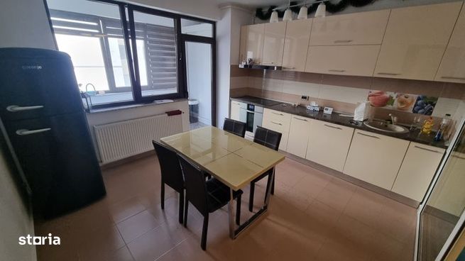 Inchiriez Apartament 3 cam Isaran