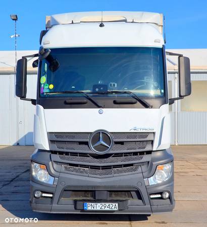 Mercedes-Benz ACTROS - 9