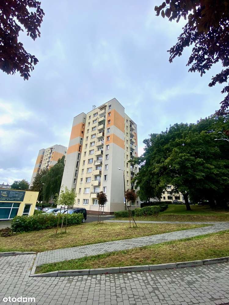 NOWA CENA!!  -idealne na start , kawalerka w centrum Mysłowic-1