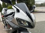 Yamaha R1 - 2